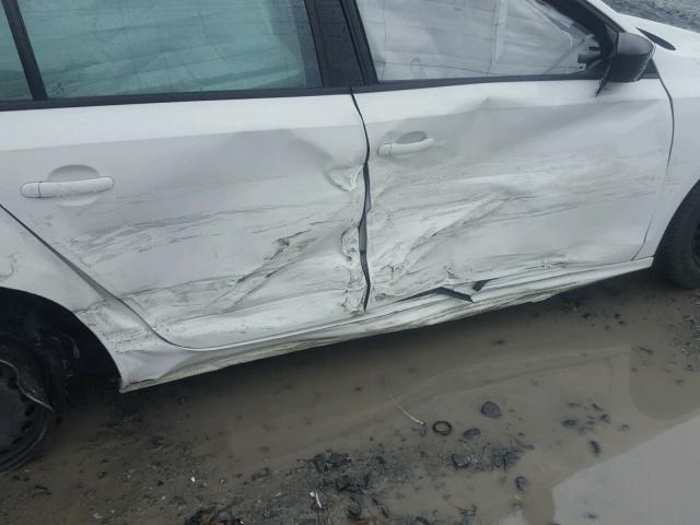 3VW2K7AJ0BM377797 - 2011 VOLKSWAGEN JETTA BASE 白色 照片 9