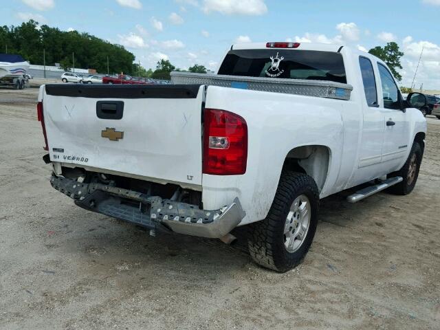 1GCEC29059Z136791 - 2009 CHEVROLET SILVERADO WHITE photo 4