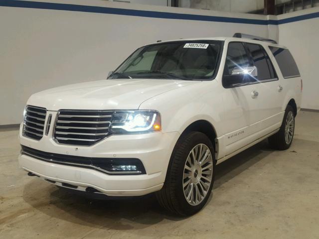 5LMJJ3HT9HEL13900 - 2017 LINCOLN NAVIGATOR WHITE photo 2