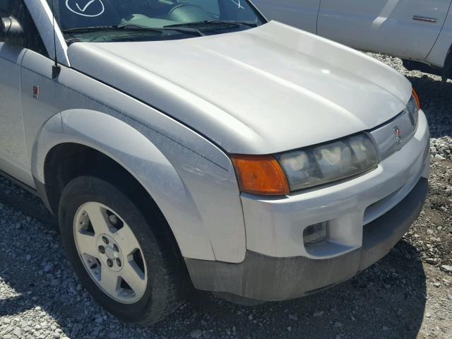 5GZCZ63474S883088 - 2004 SATURN VUE SILVER photo 9