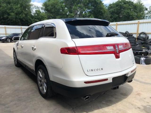 2LMHJ5AT2EBL58079 - 2014 LINCOLN MKT WHITE photo 3