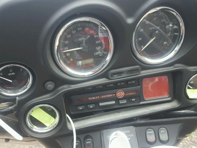 1HD1FCW105Y635053 - 2005 HARLEY-DAVIDSON FLHTCUI BROWN photo 8