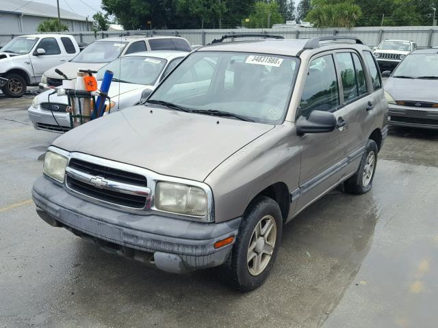 2CNBJ13C136945600 - 2003 CHEVROLET TRACKER BEIGE photo 2