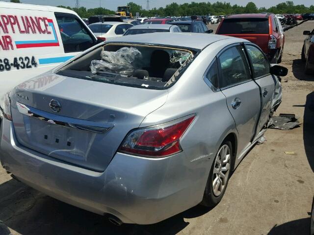 1N4AL3AP8FN399735 - 2015 NISSAN ALTIMA SILVER photo 4