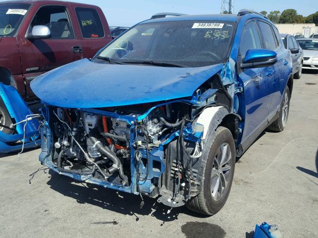 JTMRJREVXJD164072 - 2018 TOYOTA RAV4 HV LE BLUE photo 2