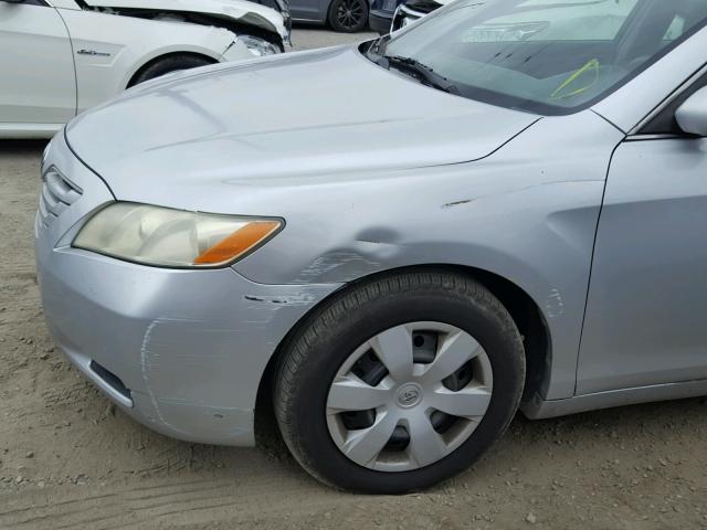 4T1BK46K37U507735 - 2007 TOYOTA CAMRY NEW SILVER photo 9