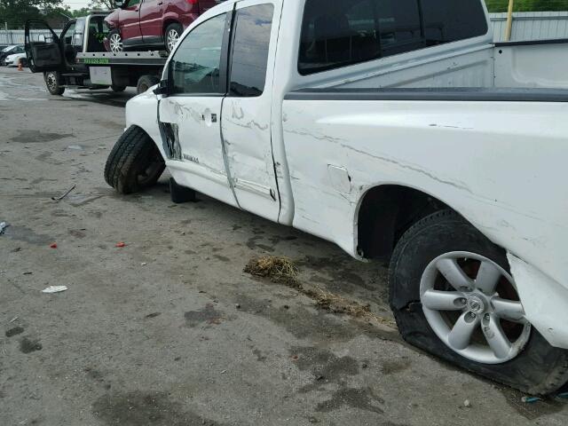 1N6BA0CA2CN303666 - 2012 NISSAN TITAN S WHITE photo 9