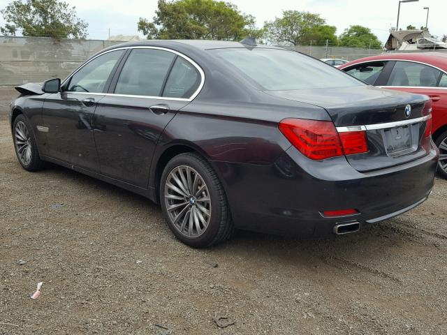 WBAKA4C55CC613820 - 2012 BMW 740 I CHARCOAL photo 3