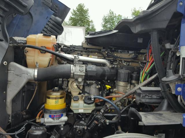 1FUJGLDR4CSBF6648 - 2012 FREIGHTLINER CASCADIA 1 BLUE photo 7