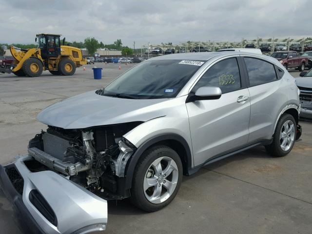 3CZRU5H32GM725043 - 2016 HONDA HR-V LX SILVER photo 2