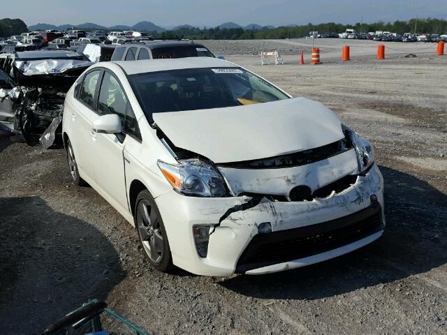 JTDKN3DU1F0426359 - 2015 TOYOTA PRIUS WHITE photo 1