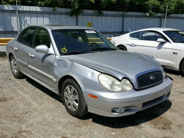 KMHWF25HX5A134627 - 2005 HYUNDAI SONATA GL SILVER photo 1