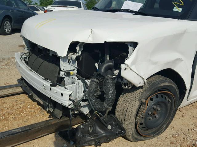 JTLZE4FE2EJ056224 - 2014 TOYOTA SCION XB თეთრი ფოტო 9