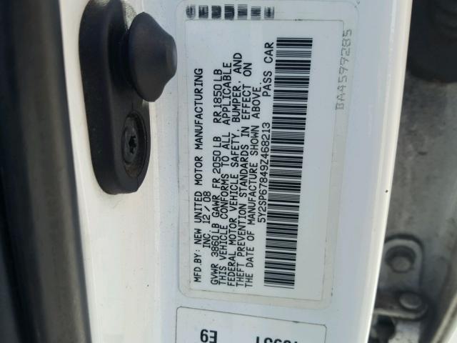 5Y2SP67849Z468213 - 2009 PONTIAC VIBE WHITE photo 10