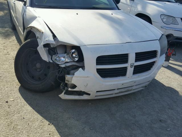 2D4FV47T16H414916 - 2006 DODGE MAGNUM SE WHITE photo 9