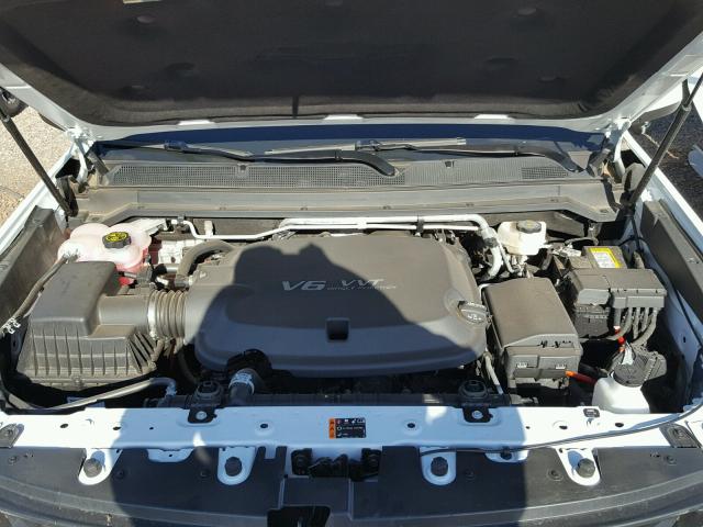 1GCGTCEN4J1106023 - 2018 CHEVROLET COLORADO L WHITE photo 7