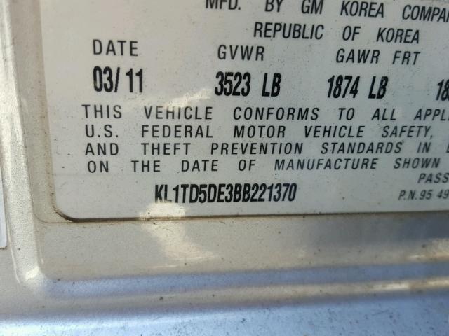 KL1TD5DE3BB221370 - 2011 CHEVROLET AVEO LS SILVER photo 10