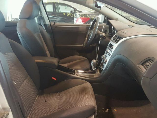 1G1ZC5EB9AF268218 - 2010 CHEVROLET MALIBU 1LT SILVER photo 5