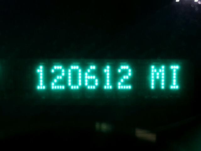 1G1ZC5EB9AF268218 - 2010 CHEVROLET MALIBU 1LT SILVER photo 8