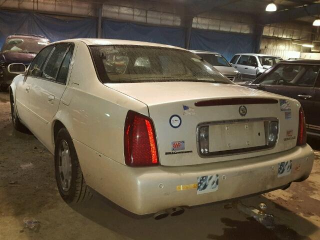 1G6KD54YX1U136126 - 2001 CADILLAC DEVILLE WHITE photo 3