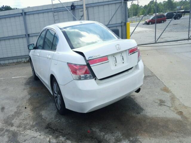 1HGCP2F83CA111059 - 2012 HONDA ACCORD EX- WHITE photo 3