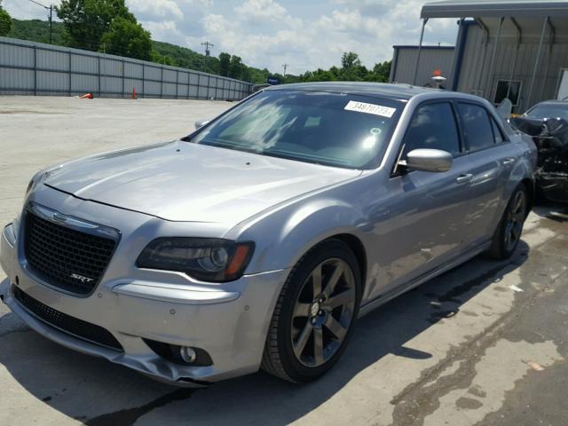 2C3CCAFJ4DH687564 - 2013 CHRYSLER 300 SRT-8 SILVER photo 2