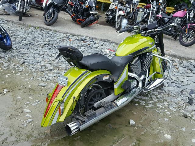 5VPYW36N1F3041008 - 2015 VICTORY MOTORCYCLES MAGNUM GREEN photo 4
