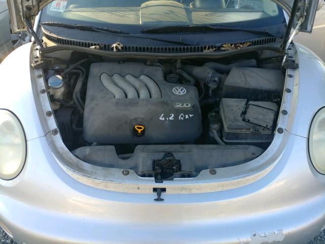 3VWCK21C12M413988 - 2002 VOLKSWAGEN NEW BEETLE 银色 照片 7