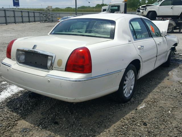 1LNHM81W65Y636144 - 2005 LINCOLN TOWN CAR S WHITE photo 4