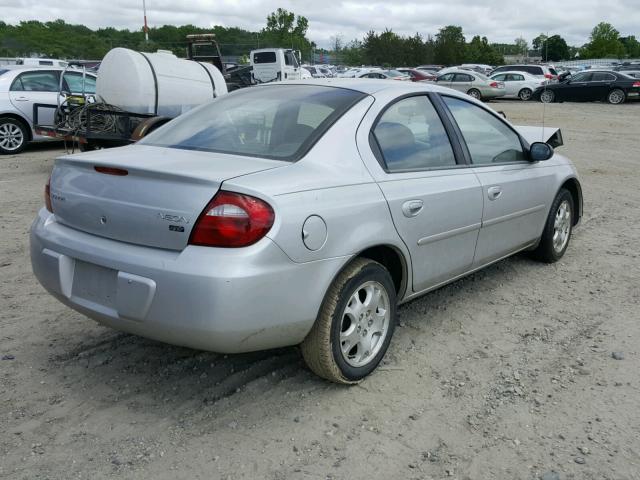 1B3ES56C35D197469 - 2005 DODGE NEON SXT SILVER photo 4