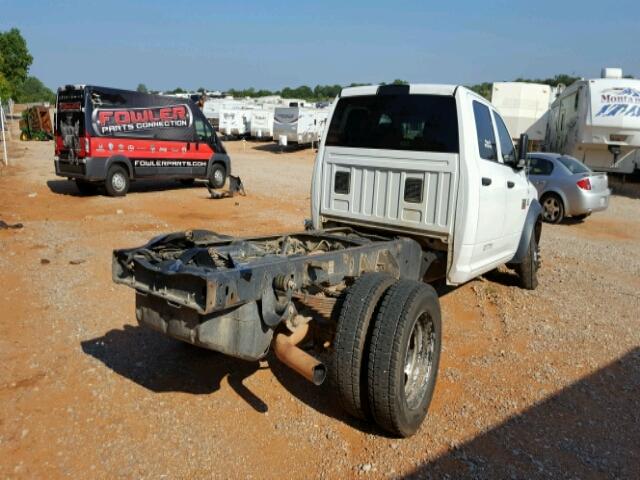 3C7WDNEL8CG320877 - 2012 DODGE RAM 5500 S WHITE photo 4