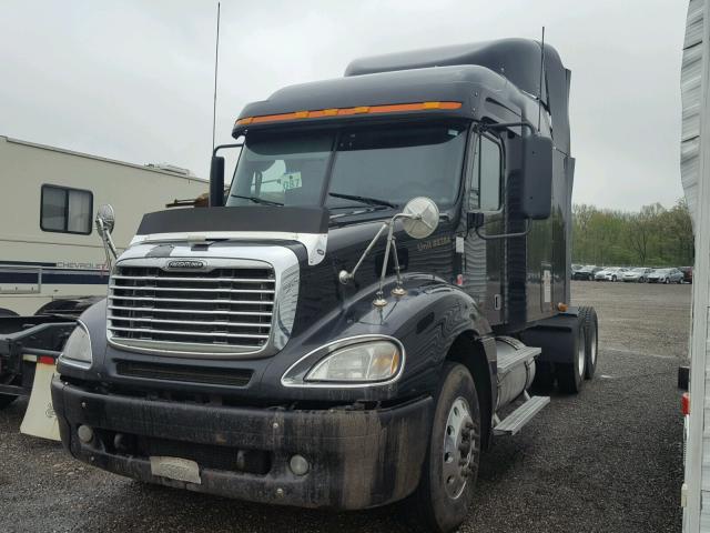 1FUJA6CK57LZ36828 - 2007 FREIGHTLINER CONVENTION BLACK photo 2