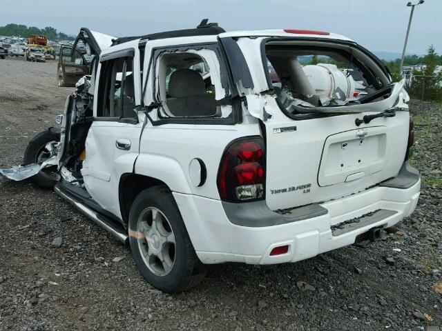 1GNDT13S662359630 - 2006 CHEVROLET TRAILBLAZE WHITE photo 3