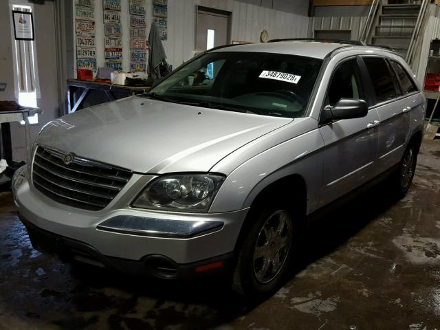 2C4GM68425R507220 - 2005 CHRYSLER PACIFICA T SILVER photo 2