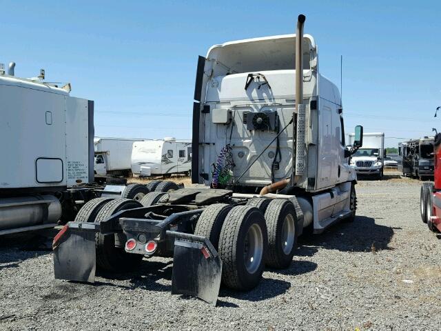 1FUJGLDR8ASAR7248 - 2010 FREIGHTLINER CASCADIA 1 WHITE photo 4