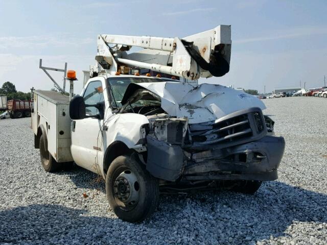 1FDAF57P73EC35646 - 2003 FORD F550 WHITE photo 1