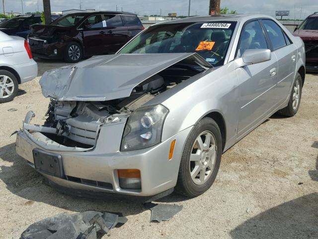 1G6DP577870110899 - 2007 CADILLAC CTS HI FEA SILVER photo 2