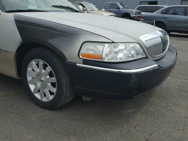 1LNHM82V97Y619556 - 2007 LINCOLN TOWN CAR S TAN photo 9