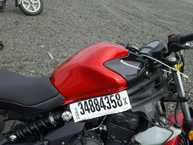 JKAEXEE16GDA21094 - 2016 KAWASAKI EX650 E RED photo 5