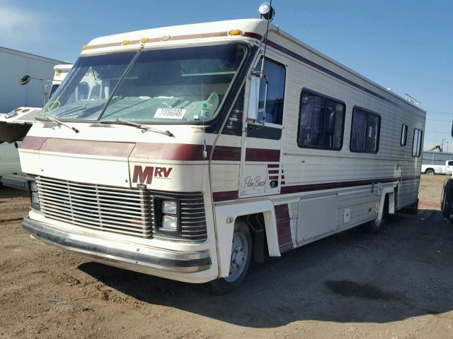 1MWA04337 - 1984 GMC MOTOR HOME WHITE photo 2