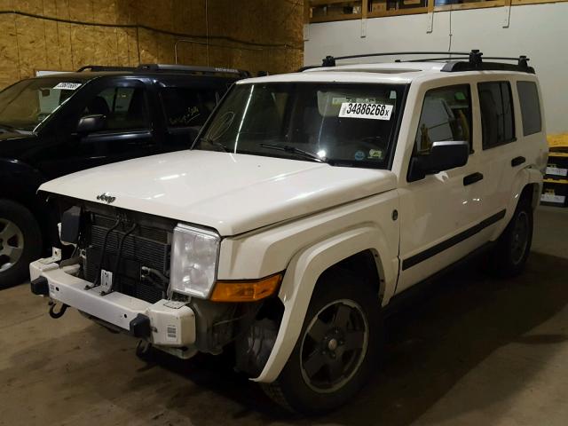 1J8HG48N96C165244 - 2006 JEEP COMMANDER WHITE photo 2