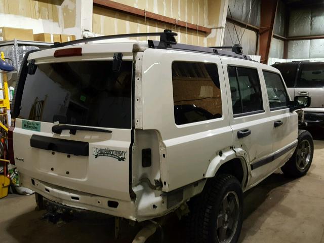 1J8HG48N96C165244 - 2006 JEEP COMMANDER WHITE photo 4