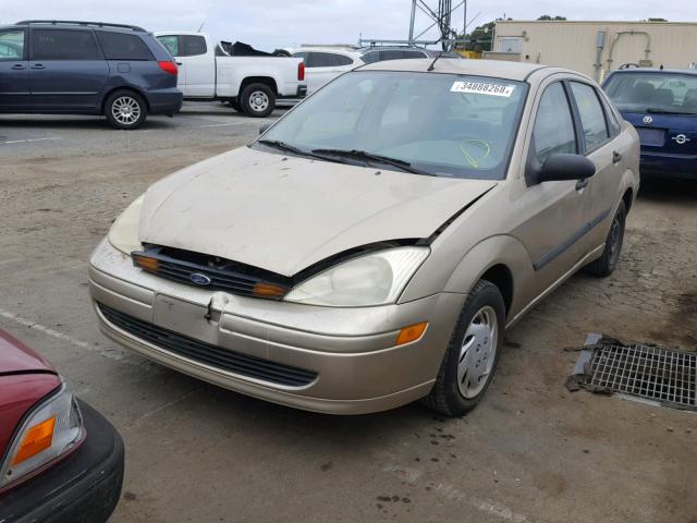 1FAFP33P11W319993 - 2001 FORD FOCUS LX GOLD photo 2