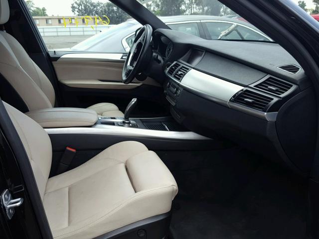 5UXZV8C54D0C15631 - 2013 BMW X5 XDRIVE5 შავი ფოტო 5