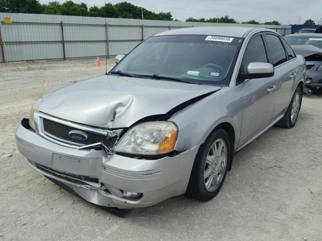1FAFP24177G121409 - 2007 FORD FIVE HUNDR SILVER photo 2