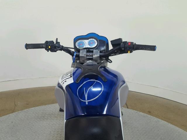 4MZKX12J353000091 - 2005 BUELL XB9SX WORL BLUE photo 18