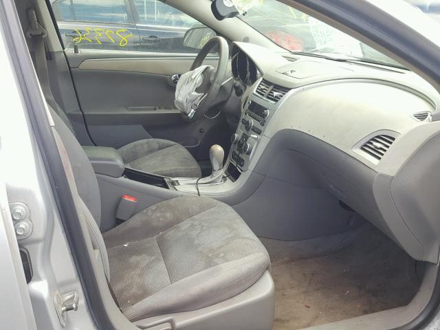 1G1ZG57B194225288 - 2009 CHEVROLET MALIBU LS SILVER photo 5