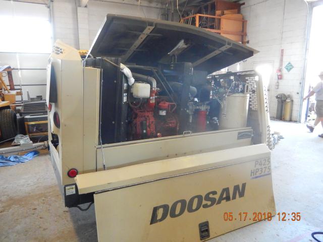 462704UCYF15 - 2014 DOOS GENERATOR TAN photo 2