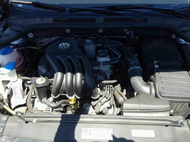 3VW2K7AJ7FM243049 - 2015 VOLKSWAGEN JETTA BASE 灰色 照片 7