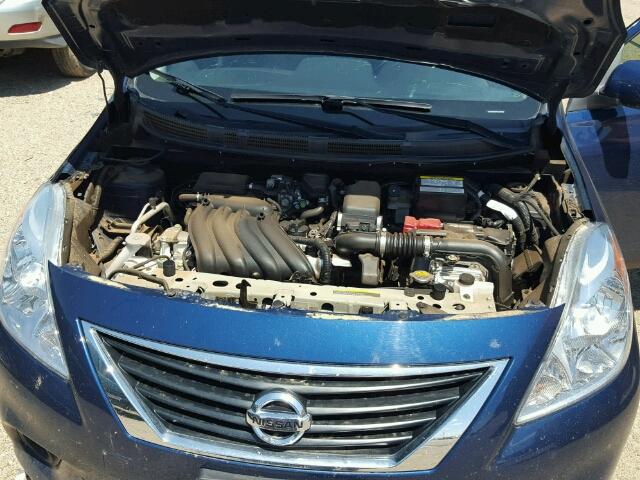 3N1CN7AP2EL867285 - 2014 NISSAN VERSA BLUE photo 7